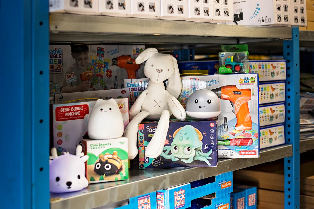 Asortyment, towary, zabawki, zdalnie sterowane, dom i ogórd - Hurtownia Ikonka