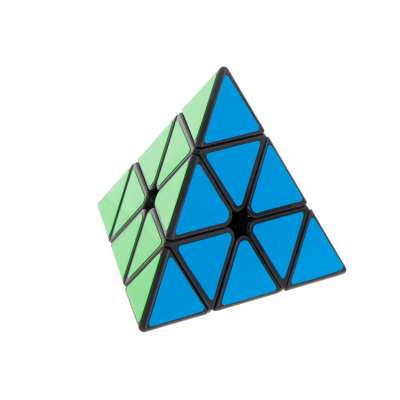 PYRAMINX Black MoYu puzzle cube game