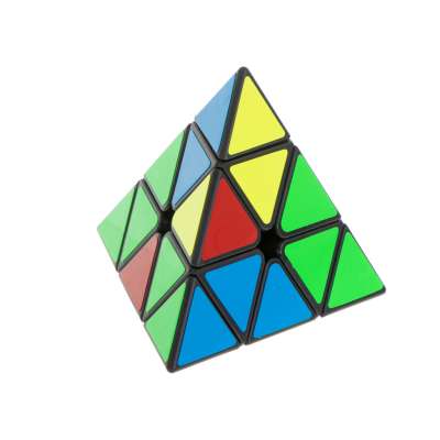 PYRAMINX Black MoYu puzzle cube game
