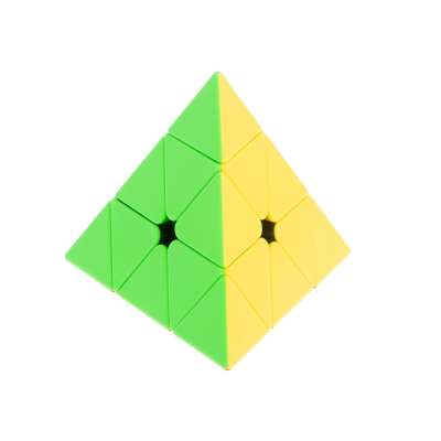 PYRAMINX puzzle cube game MoYu