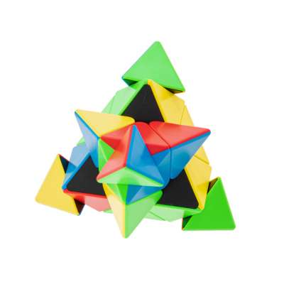 PYRAMINX puzzle cube game MoYu