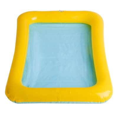 Inflatable sandbox for kinetic sand