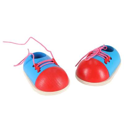 Wooden shoes for learning how to tie shoelaces 2 pieces
