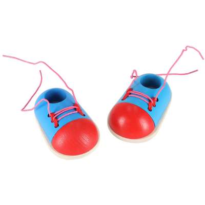 Wooden shoes for learning how to tie shoelaces 2 pieces