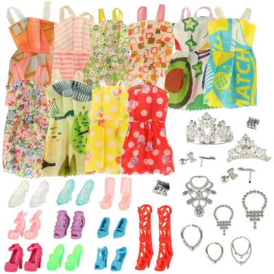 Doll clothes + accessories set of 43 el.