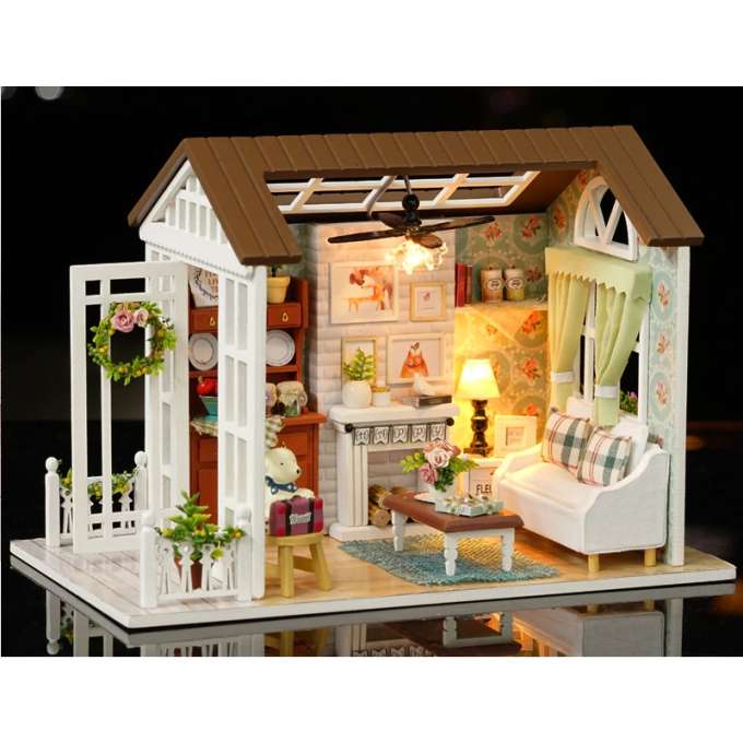 Domek dla lalek drewniany salon + meble