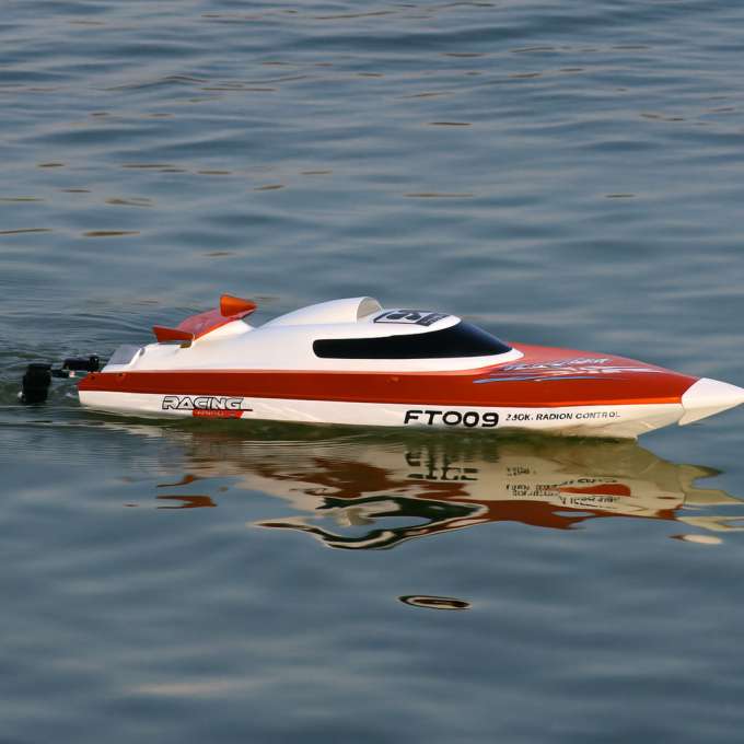 Łódź zdalnie sterowana na pilota RC FT009 pomarańczowa