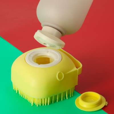 Silicone brush for washing dogs cats yellow