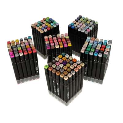 Double-sided alcohol markers in case 204 + stand
