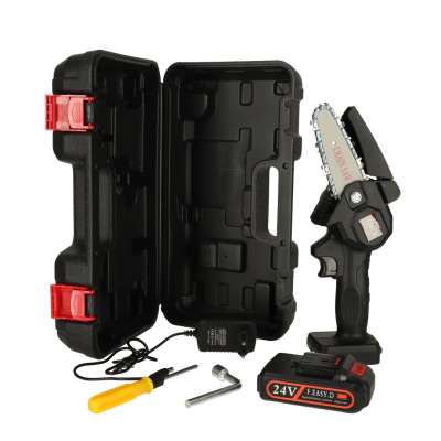 Mini chainsaw USB saw in case