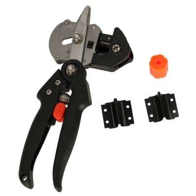 Secateurs for grafting trees of shrubs
