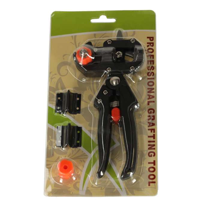 Secateurs for grafting trees of shrubs