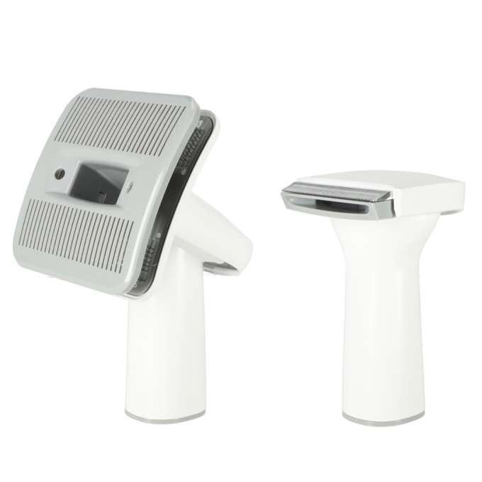 Pet hair vacuum cleaner grooming