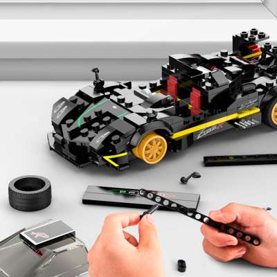 RC car 1:28 {agani Zonda R pads