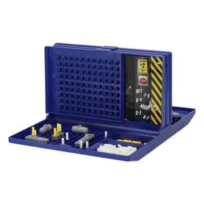 Ships ships naval battle strategy game in a suitcase