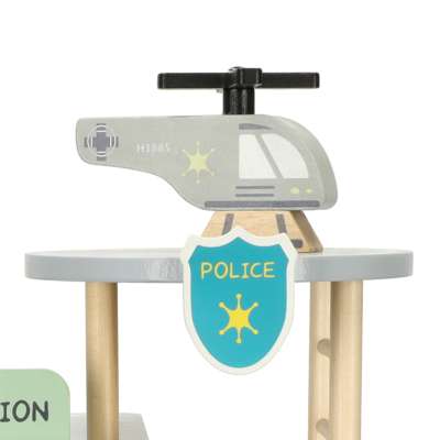 Wooden police station + helicopter police car