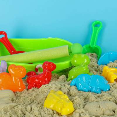 Boat with accessories moulds sand beach toys + water gun 12el.