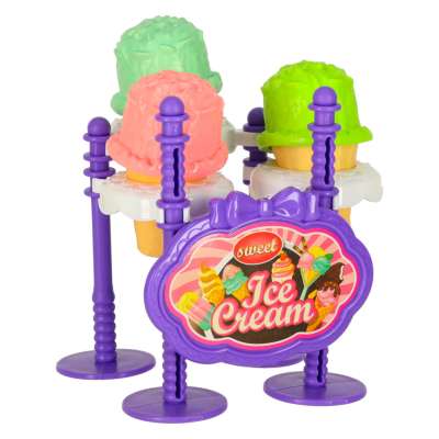 Picnic basket ice cream parlour desserts food victuals snacks for a picnic
