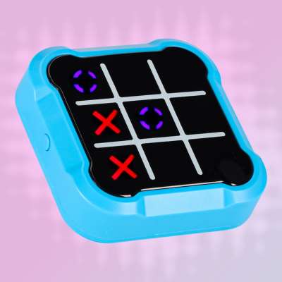 Circle and crosses electronic game blue