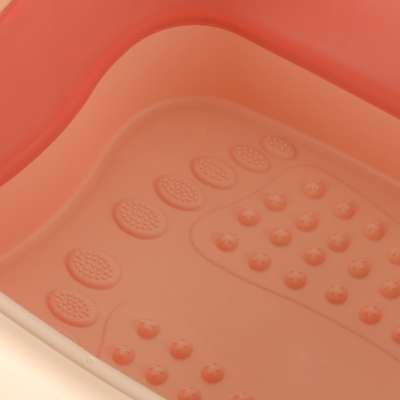 Foldable silicone foot soak bucket with massage bumps