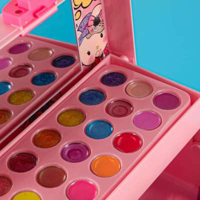 Makeup and nail kit makeup cosmetics shadows lacquers suitcase
