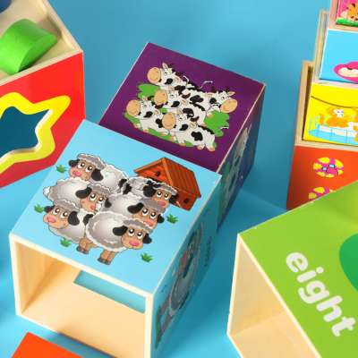 Pyramid puzzle learning to count animals XXL