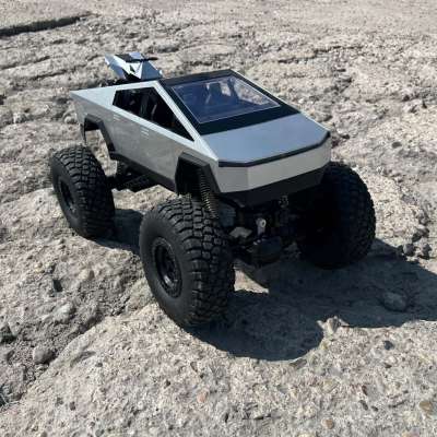 RC Pickup Truck Climbing Vehicle 1:8 2.4G