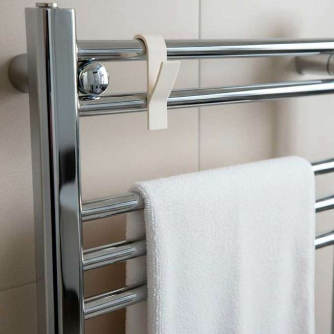 Hanger hook for the radiator bathroom radiator cream
