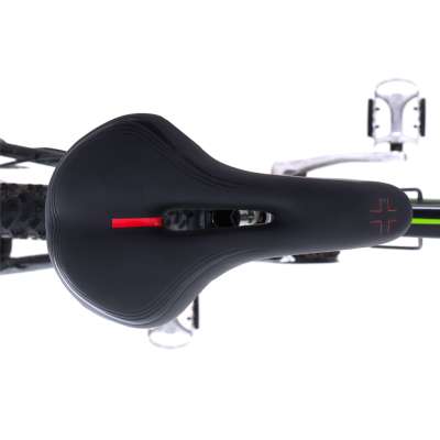 Comfortable sports bicycle saddle made of elastic foam