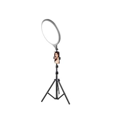 Lampa pierścieniowa do selfie LED na statywie
