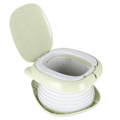Foldable Travel Potty for Kids green