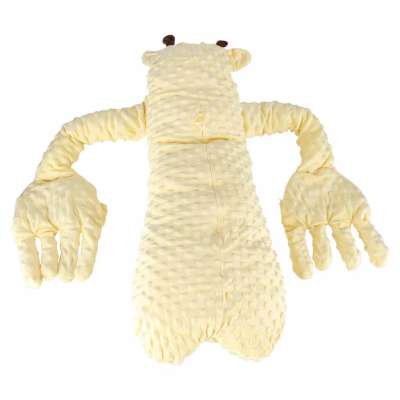 Soothing baby pillow for sleep with patting function giraffe