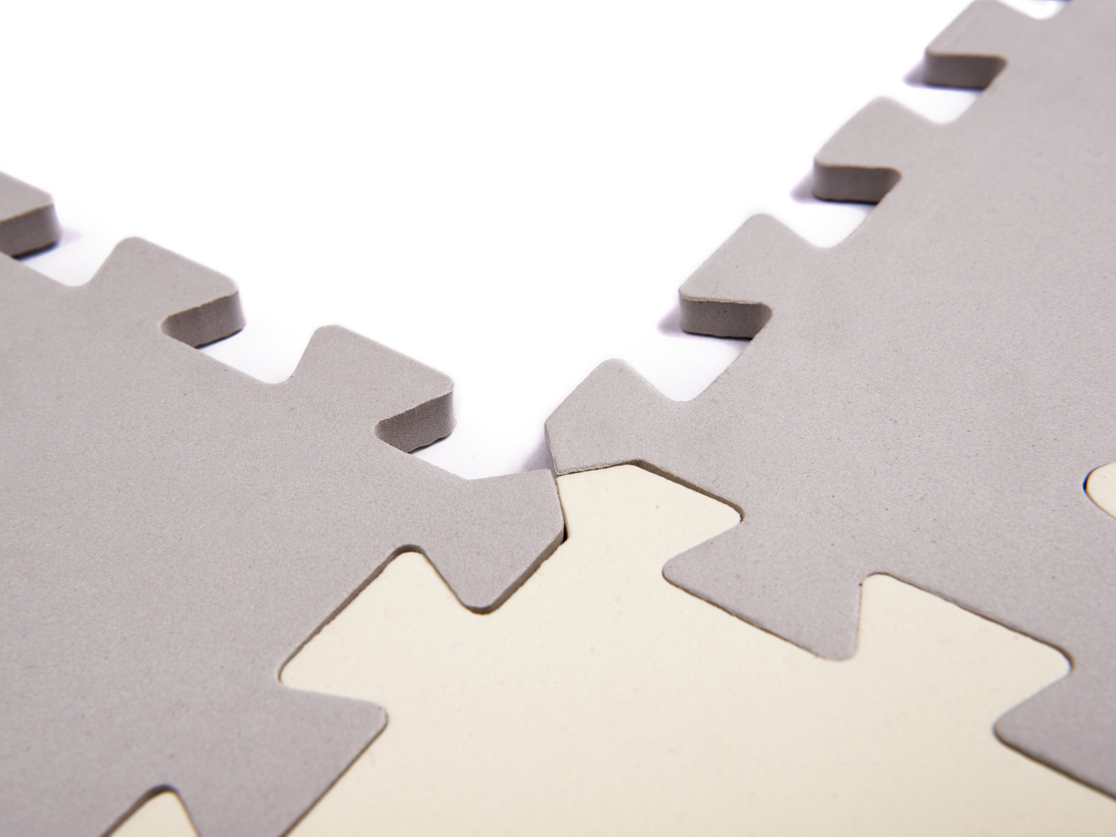 Pěnová podložka na skládání puzzlí/dětská ohrádka 36el. šedá-ecru KX6269