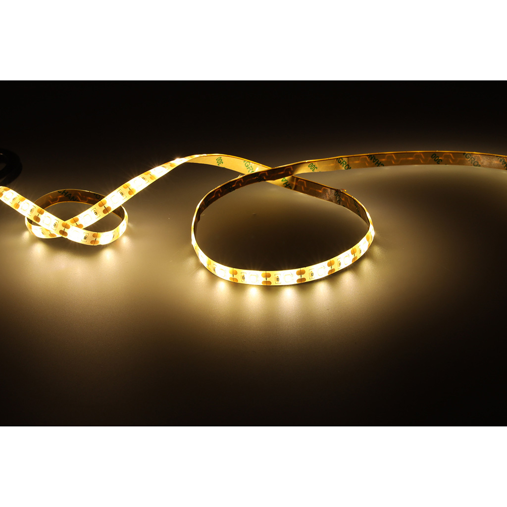 Detektor pohybu USB LED pásek 1M teplá bílá na baterie KX4943