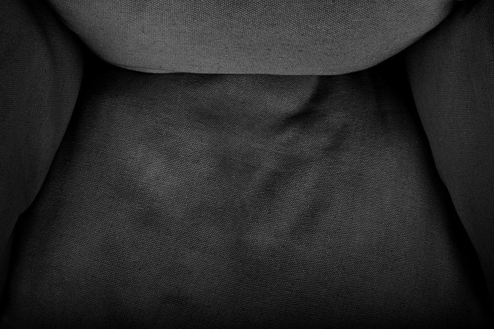 Polštář Čapí hnízdo černý KX3950_1