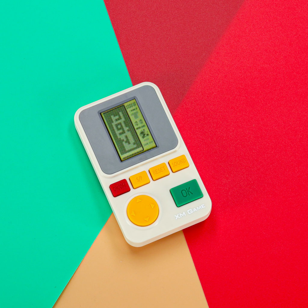 Přenosná konzole pro elektronické arkádové hry bílá KX3364