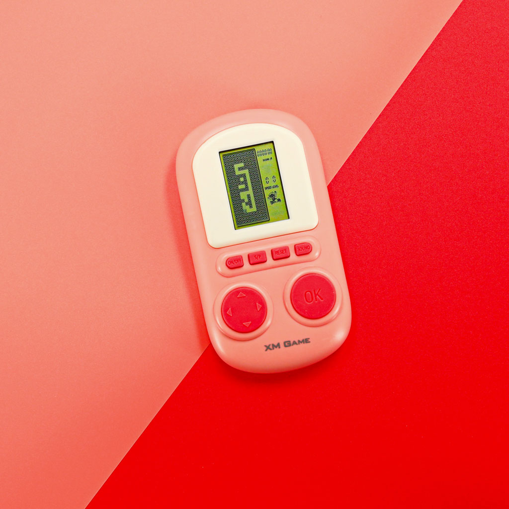 Elektronická arkádová hra přenosná konzole růžová KX3362